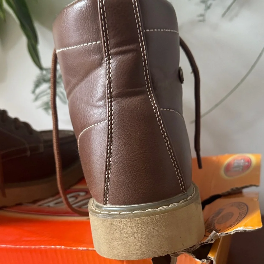 Lugz Men's Brown Leather Chukka Moc Toe Boots